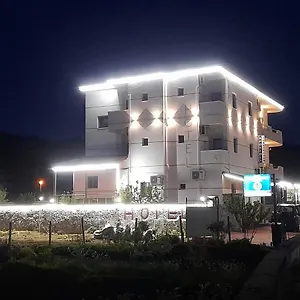 Apostoli Hotel